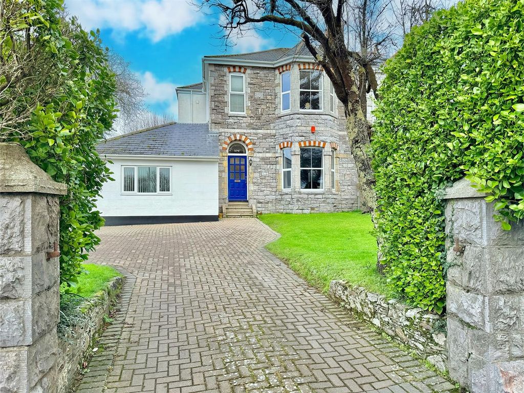 Property photo 2 of 31 7.Jpeg