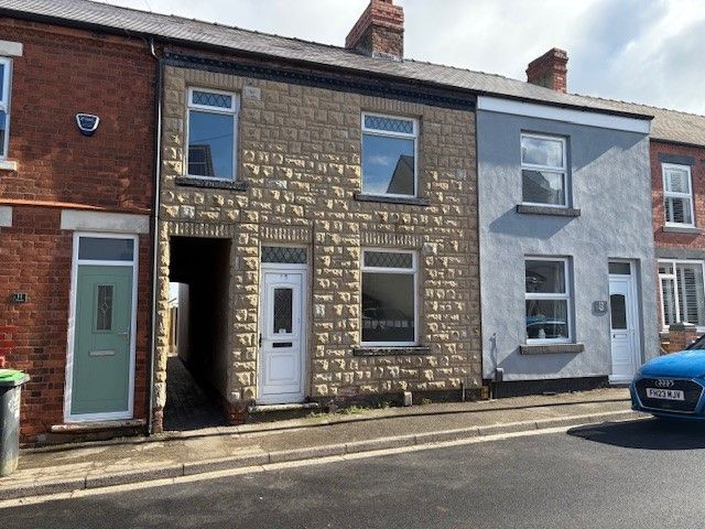 Property photo 1 of 11