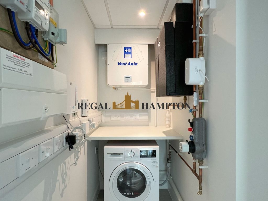 Property photo 3 of 9