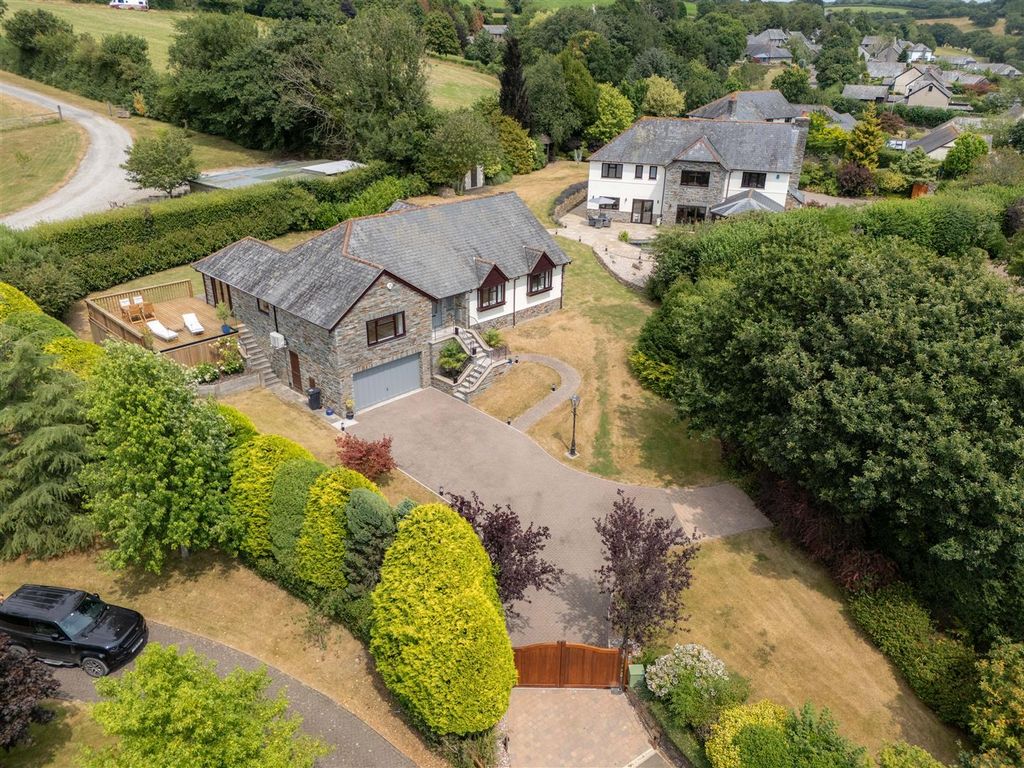Property photo 2 of 46 Parry St.Mellion Bungalow44.Jpg