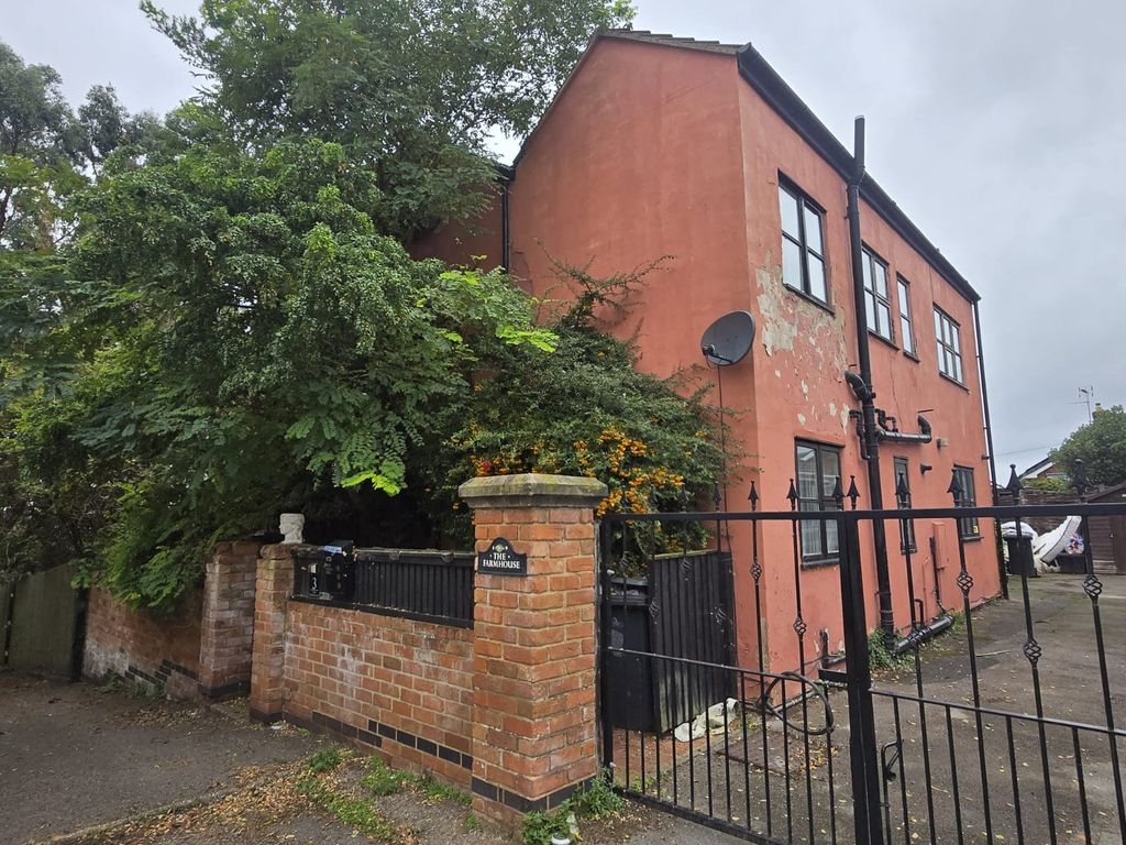 Property photo 1 of 4 Picture No. 30