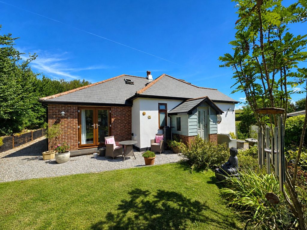 Property photo 1 of 31 Picture No. 69