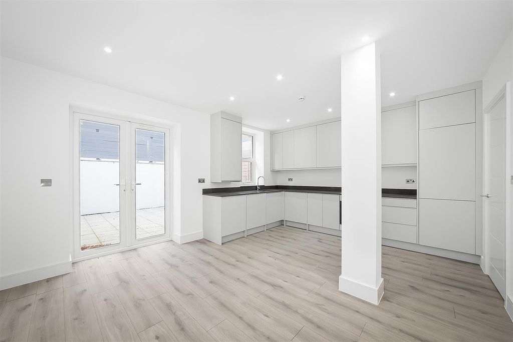 Property photo 3 of 15 Reception Room/Kitchen
