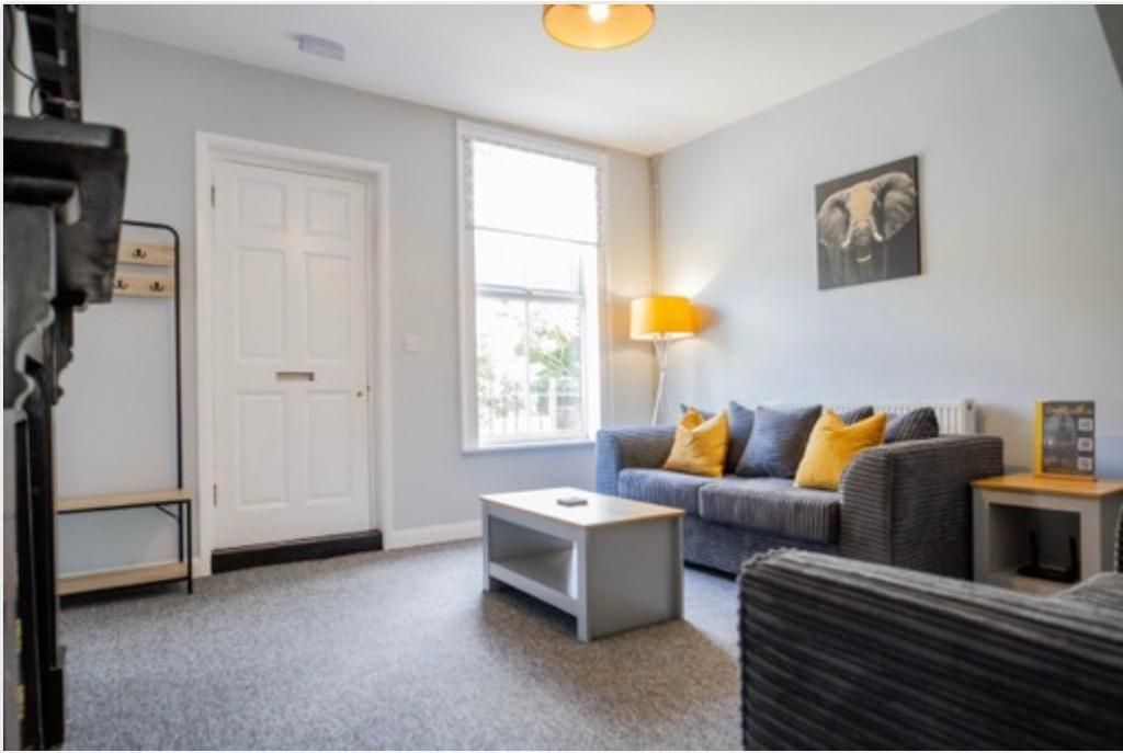 Property photo 3 of 13 Picture21.Jpg