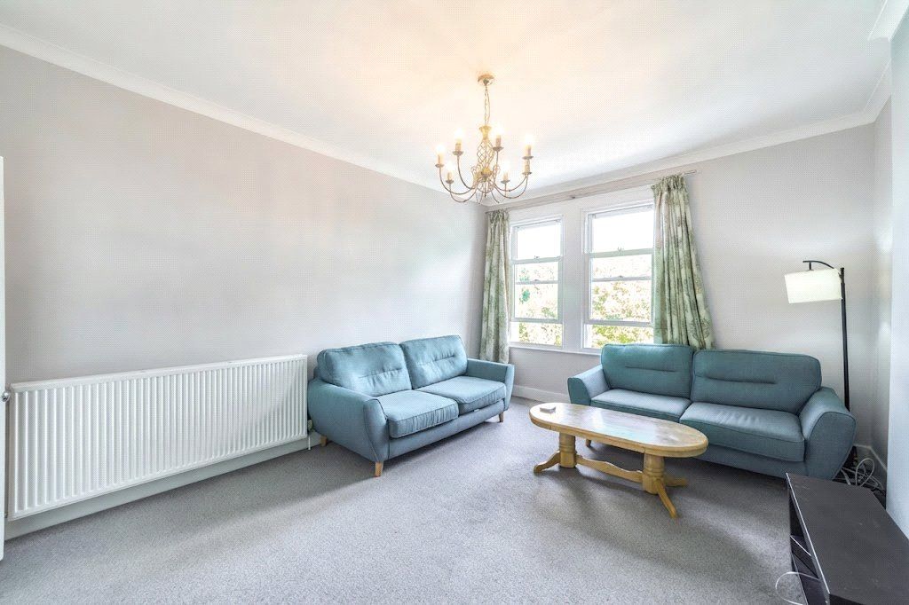 Property photo 2 of 17 Picture No. 30