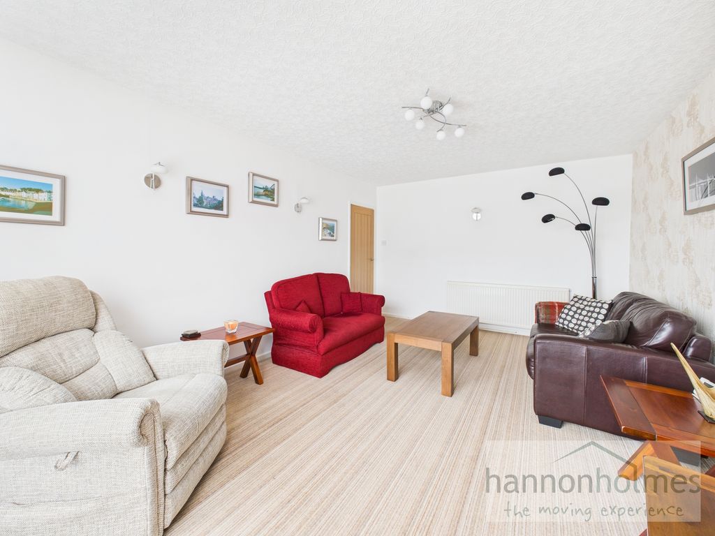 Property photo 3 of 29 Cam05283G0-Pr0143-Still022