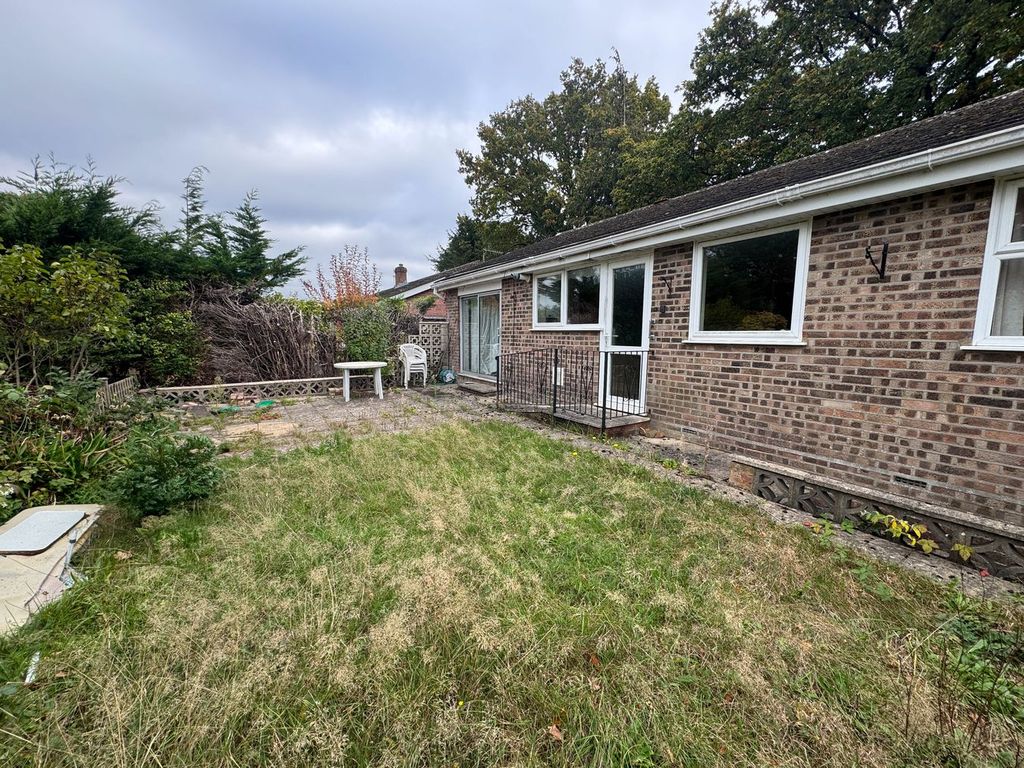 Property photo 2 of 10