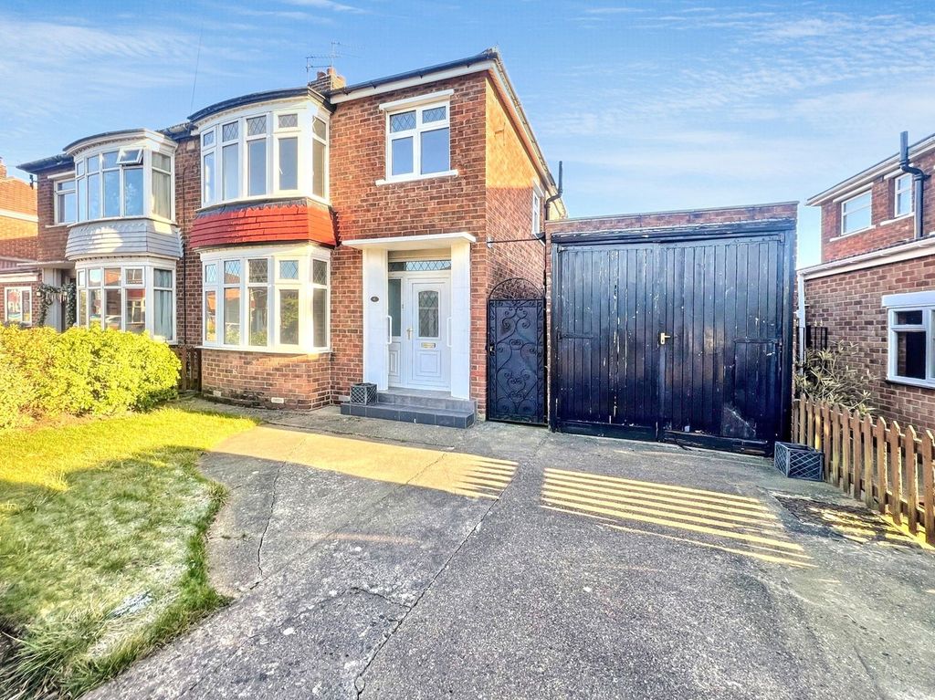 Property photo 1 of 12