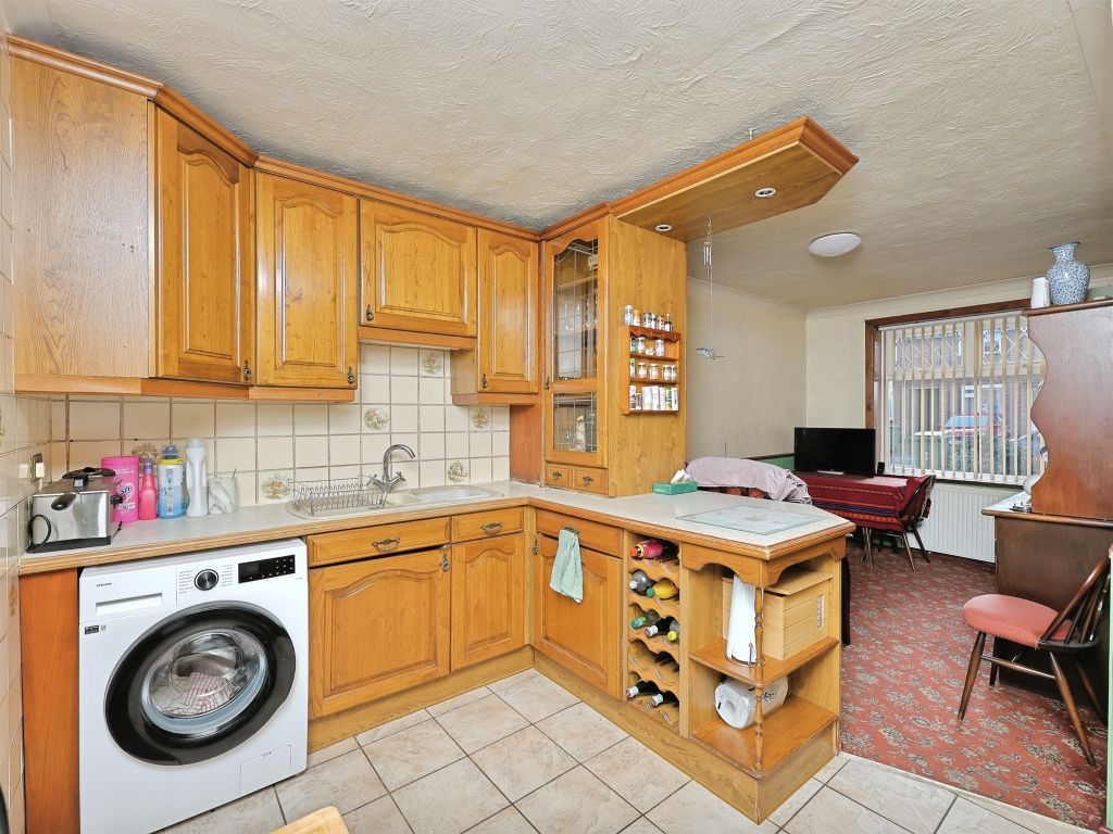 Property photo 3 of 20