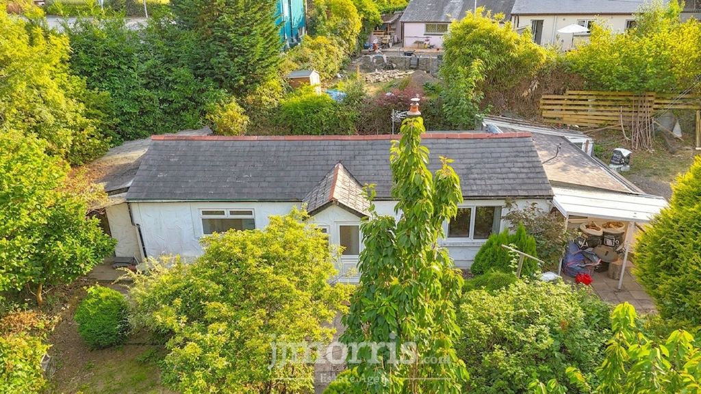 Property photo 1 of 37