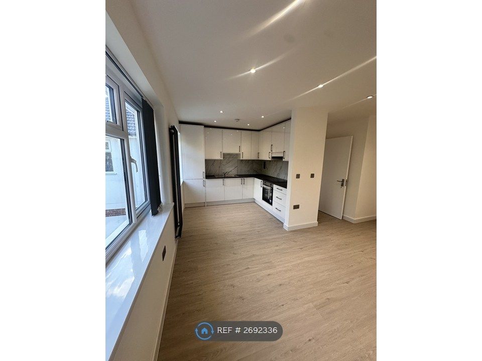 Property photo 2 of 11 Open Plan Kitchen