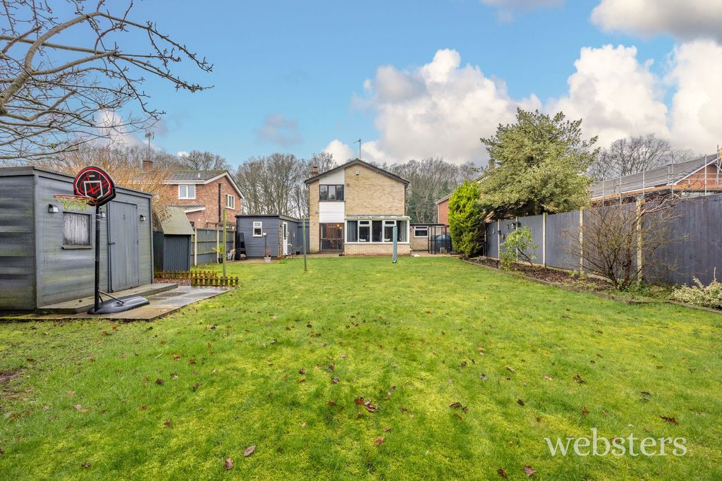 Property photo 2 of 24