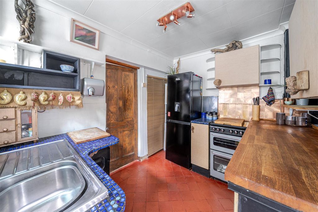 Property photo 3 of 23 1388276-4-69395B227E5Ff.Jpg