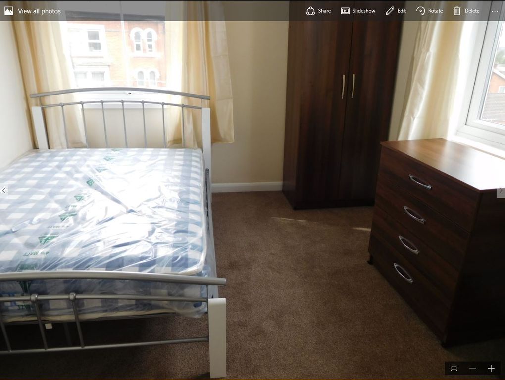 Property photo 3 of 4