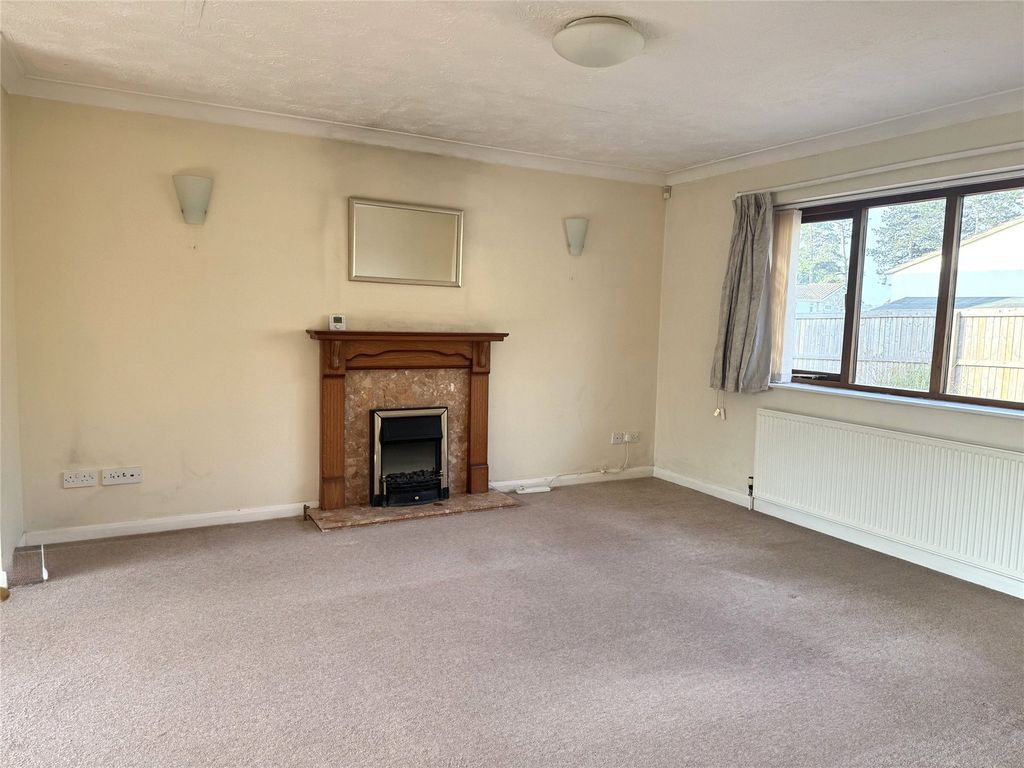 Property photo 3 of 13 Picture No. 02