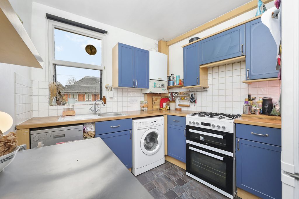 Property photo 3 of 12 Gallery