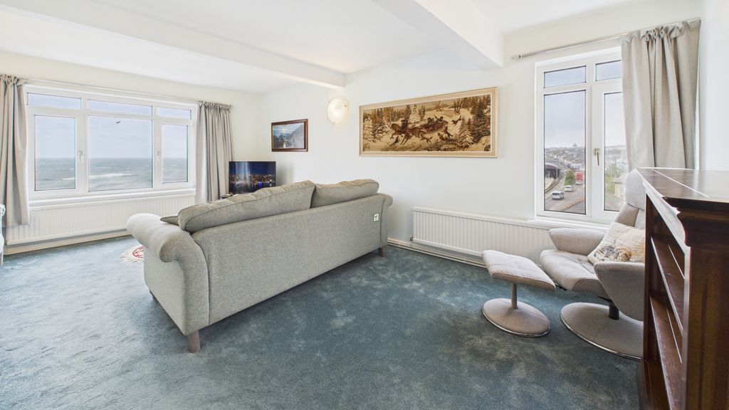 Additional image 8 of 3 bed flat for saleChyandour Cliff, Penzance TR18