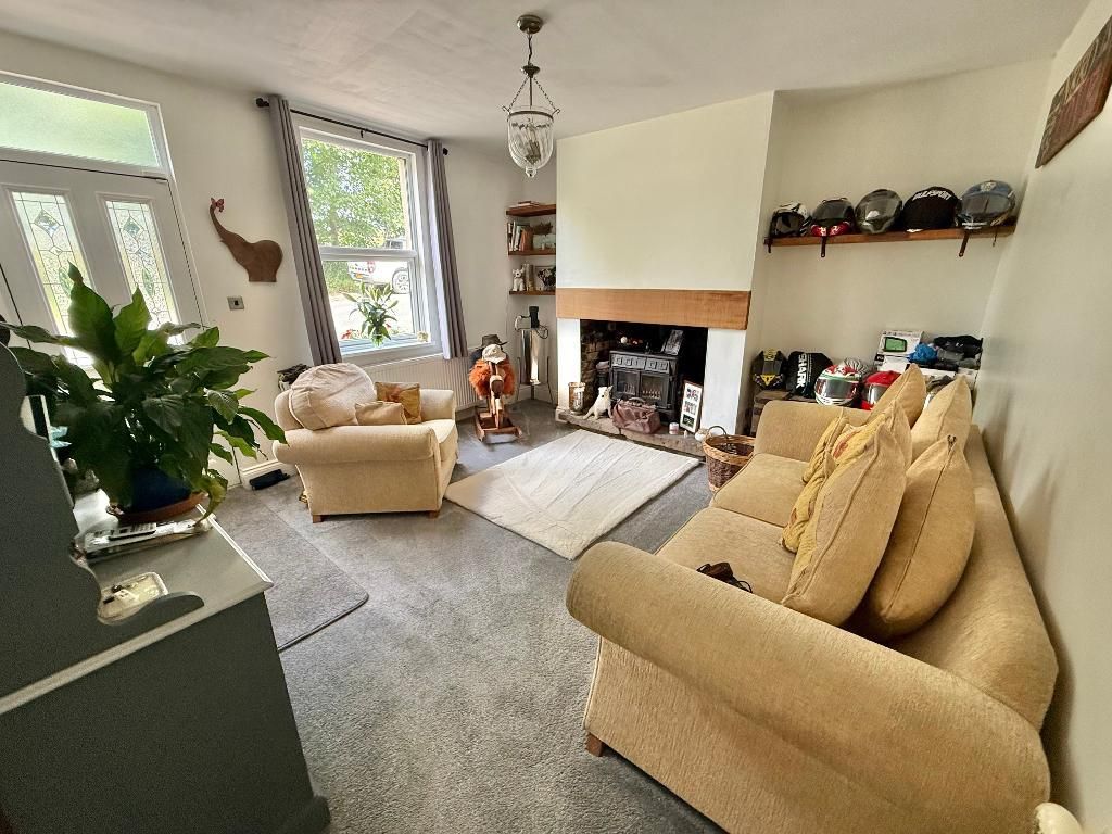Property photo 2 of 16