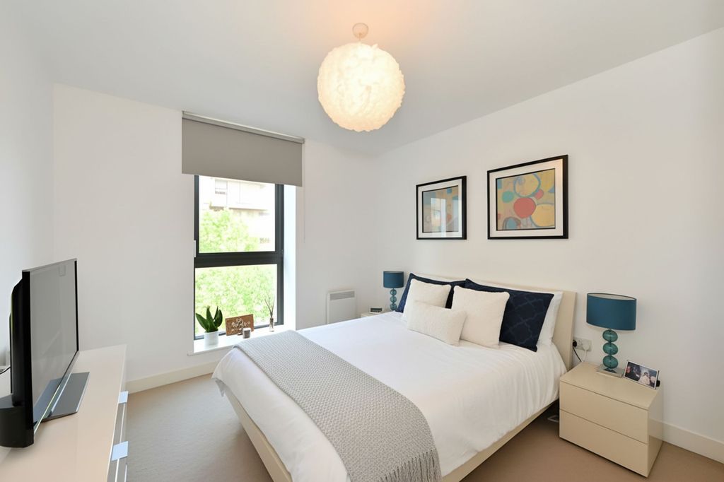 Property photo 2 of 7