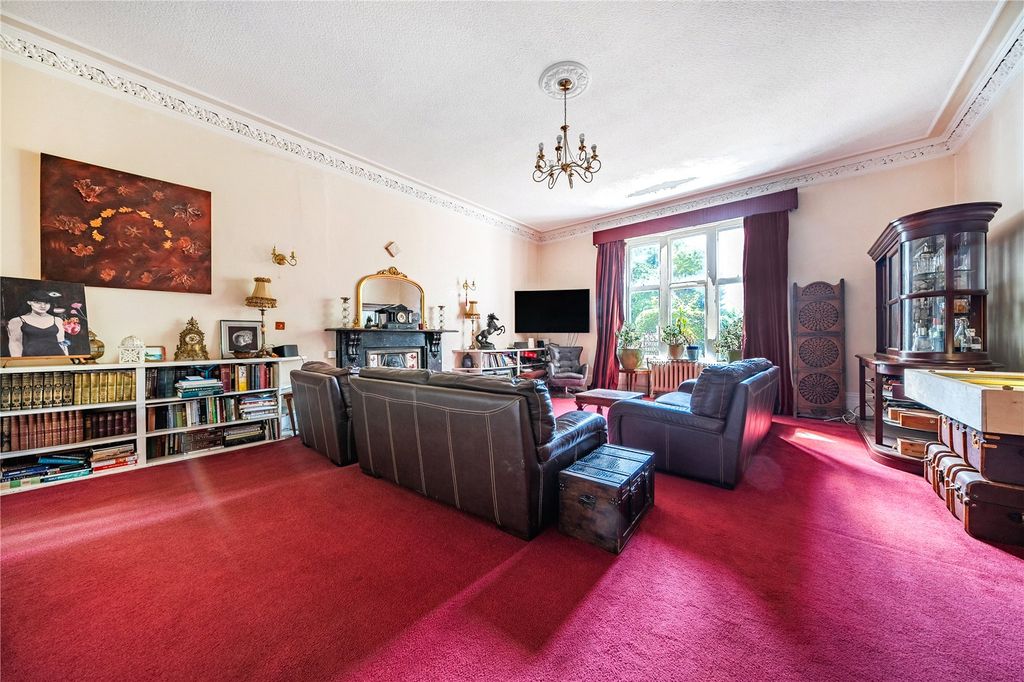 Property photo 2 of 14 Picture No. 03