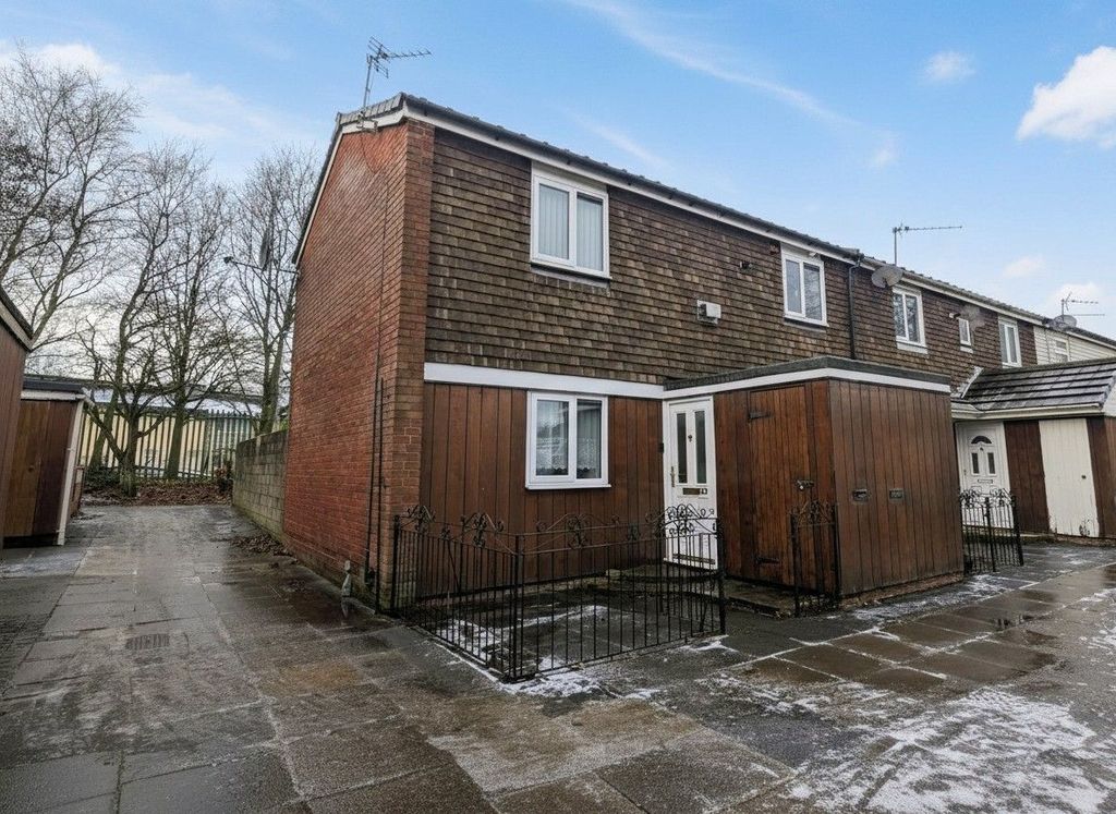 Property photo 1 of 22