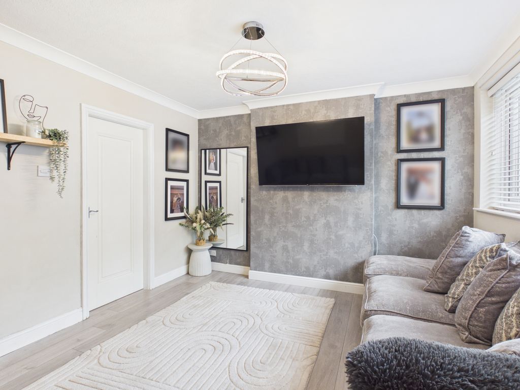 Property photo 2 of 24 Cam03729G0-Pr0295-Still001