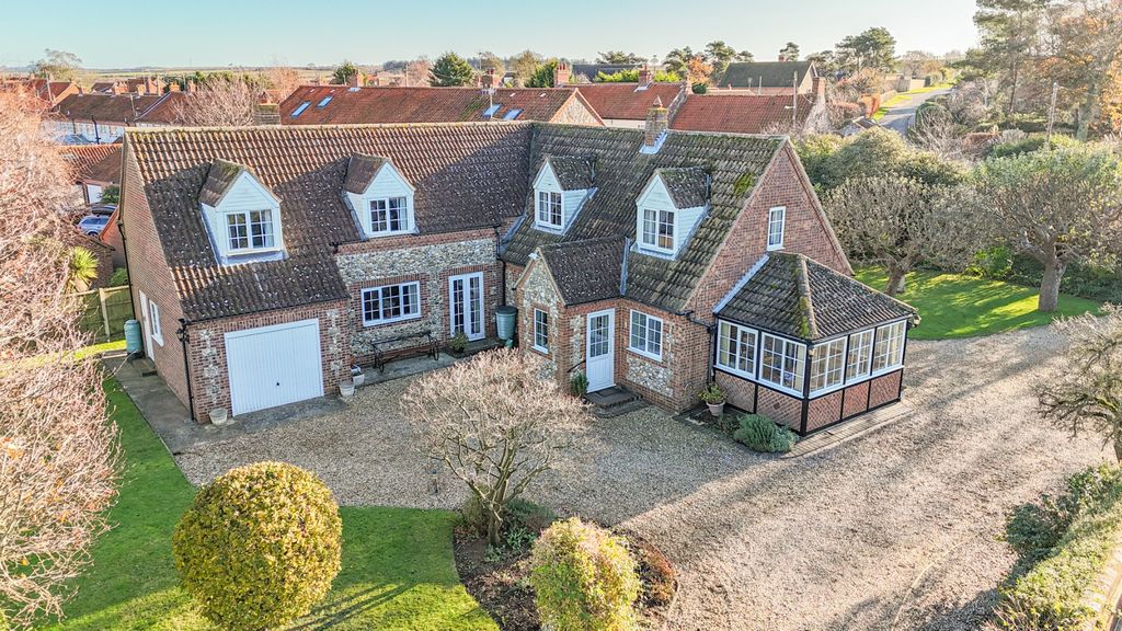 Property photo 2 of 31 3662694