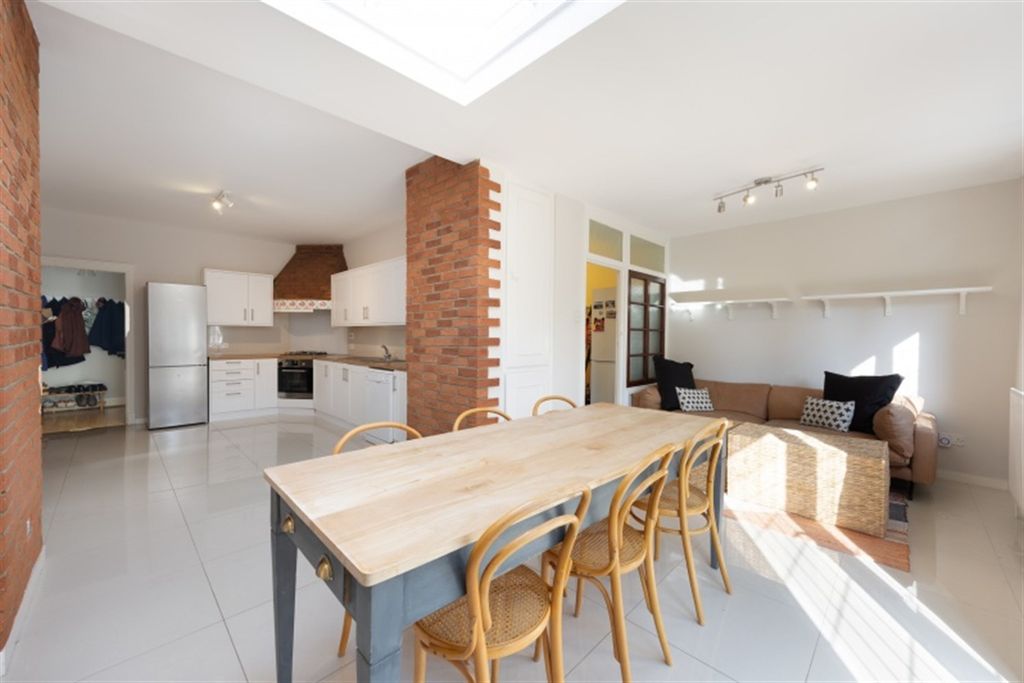 Property photo 3 of 9 Dining Room