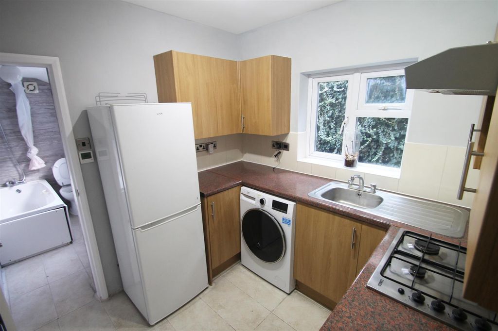 Property photo 3 of 10 Img_9726.Jpg