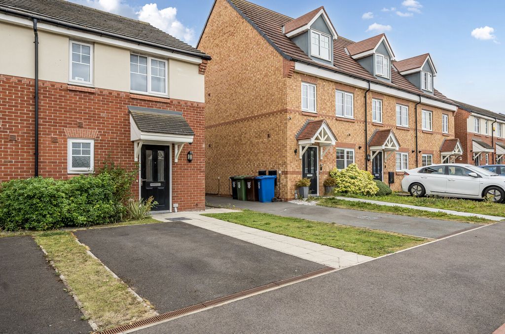 Property photo 1 of 12 1343267-6-68Aee09...