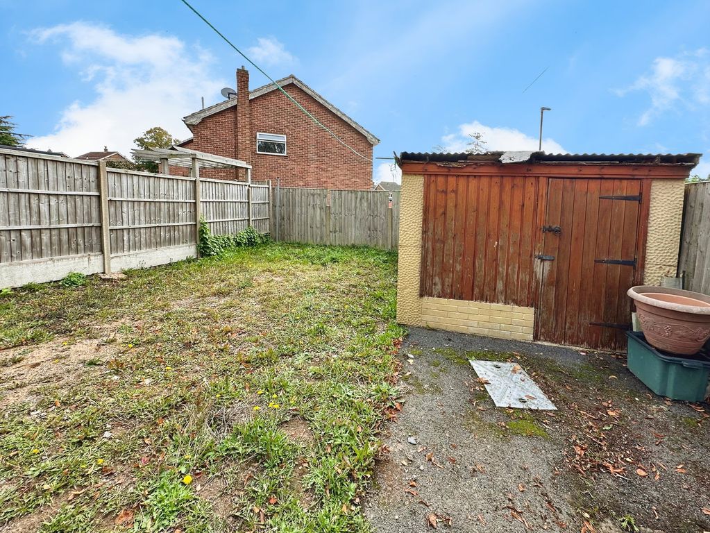 Property photo 2 of 13