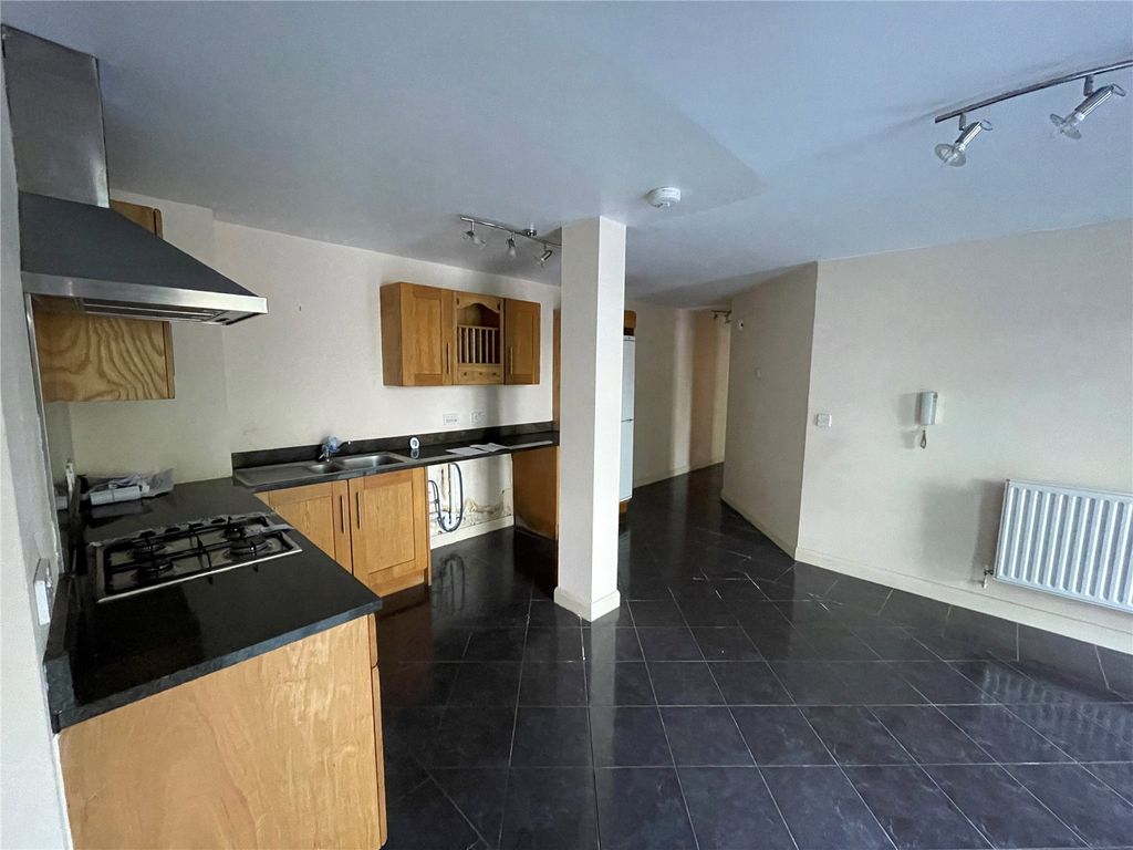 Property photo 3 of 5 Kitchen Diner