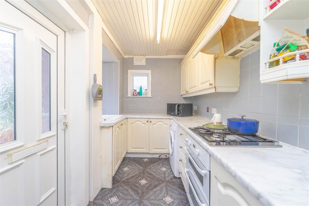 Property photo 2 of 14 Dsc06490.Jpg