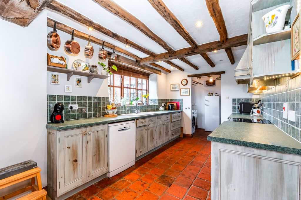 Property photo 2 of 24