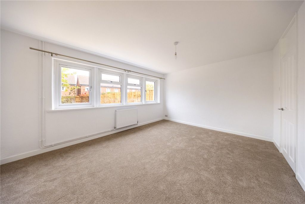 Property photo 3 of 22 Picture No. 49