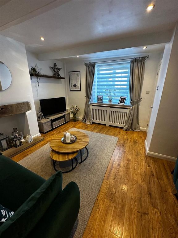 Property photo 3 of 23