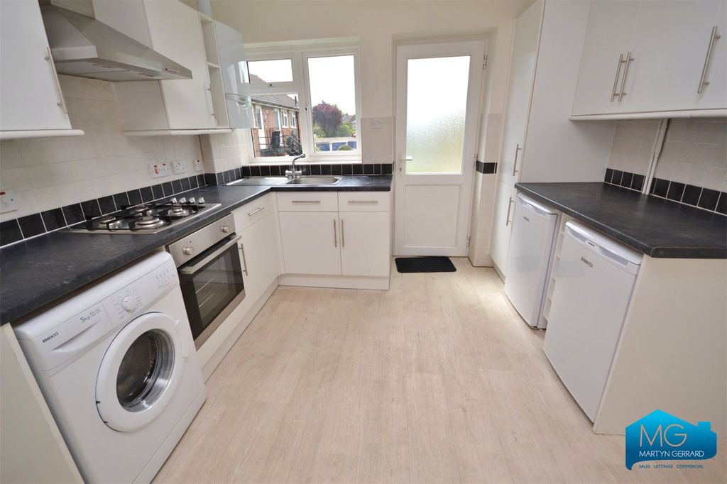 Property photo 3 of 10 Picture No. 17