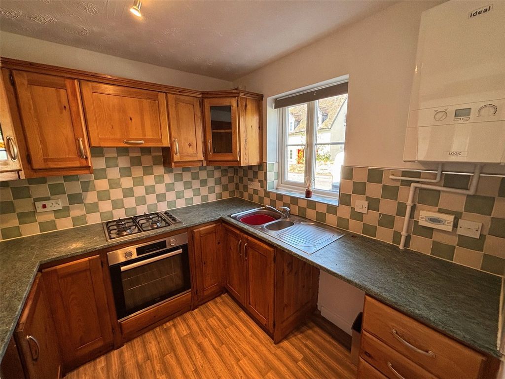 Property photo 2 of 11 Picture No. 05