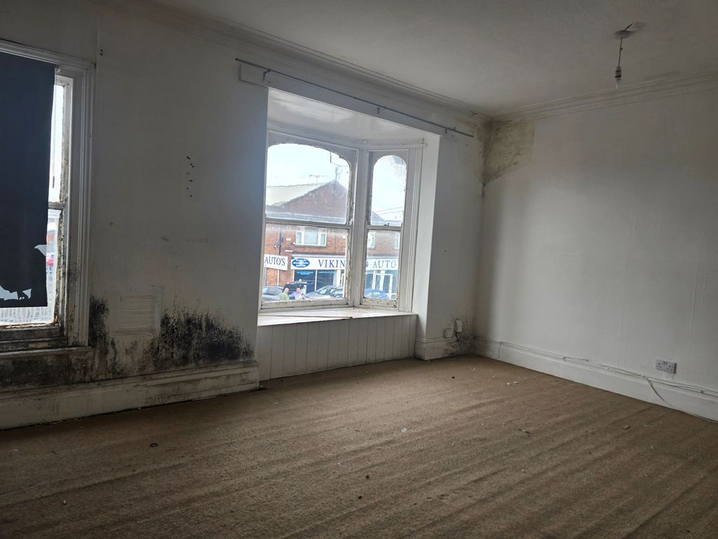 Additional image 11 of 2 bed flat for saleDoncaster Road, Scunthorpe DN15