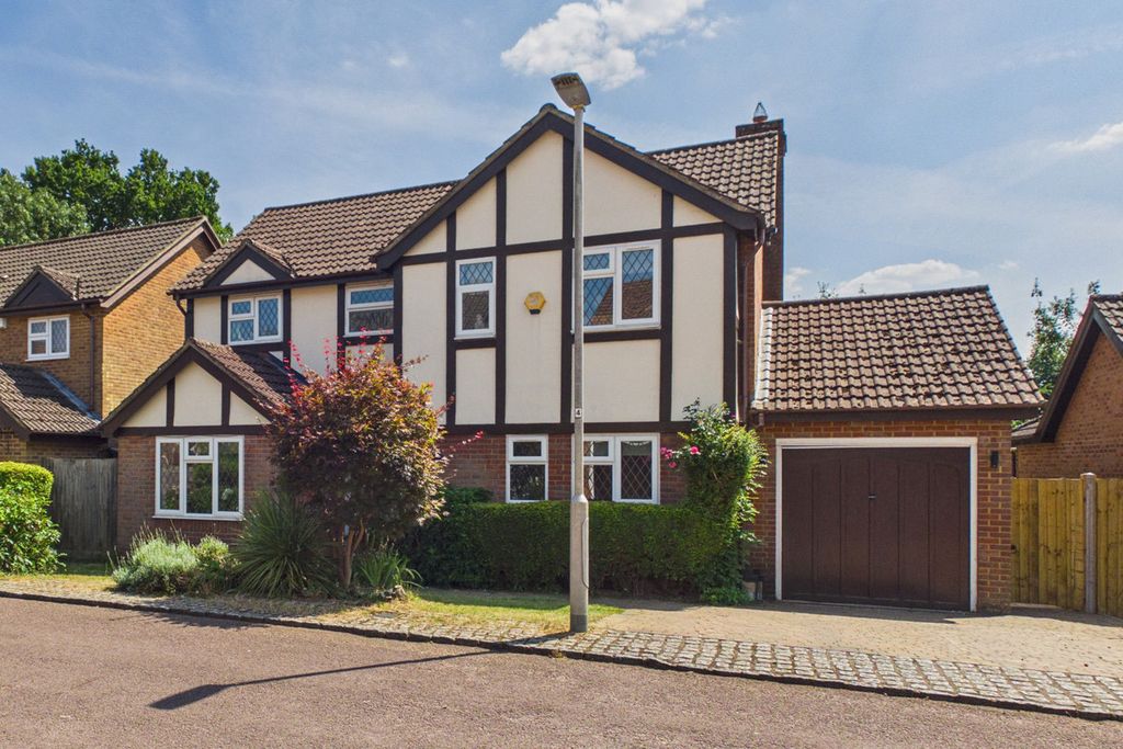 Property photo 1 of 22