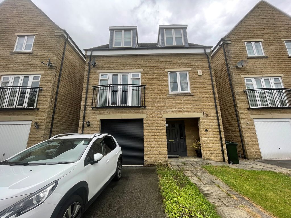 Property photo 1 of 10 View