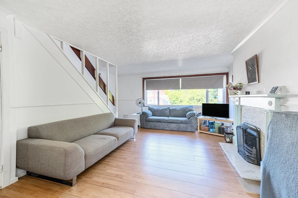 Property photo 3 of 15 1320923-7-6870E61870d00