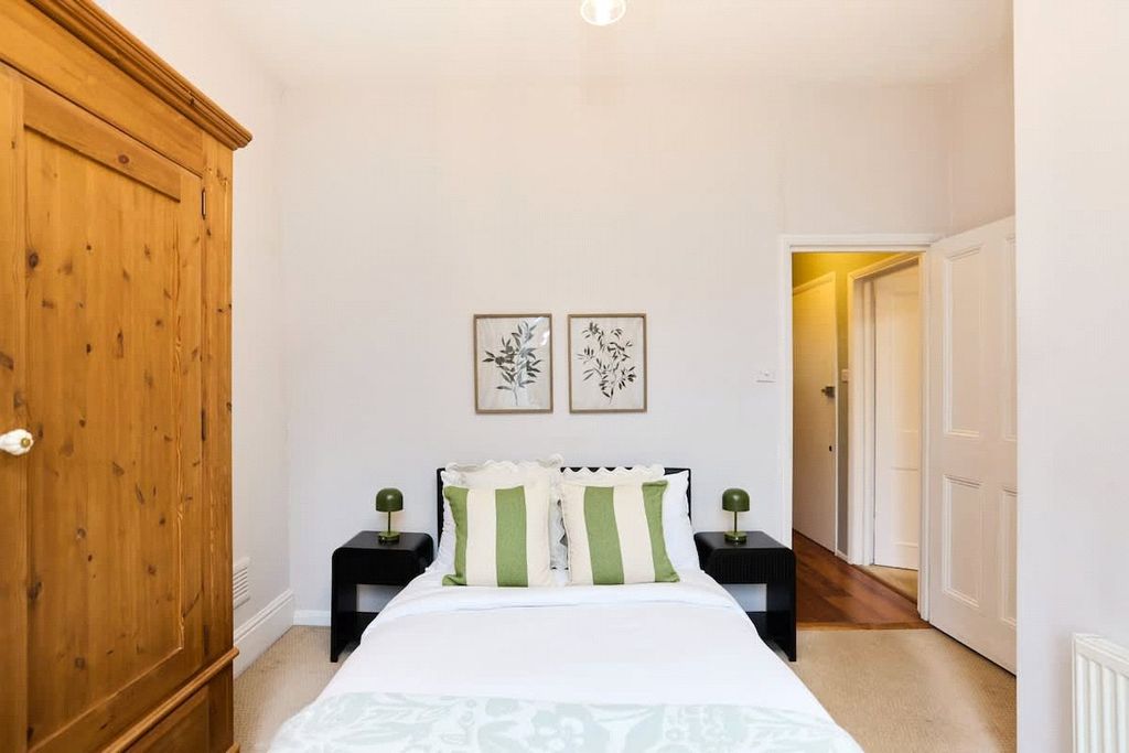 Property photo 3 of 15 Picture No. 03