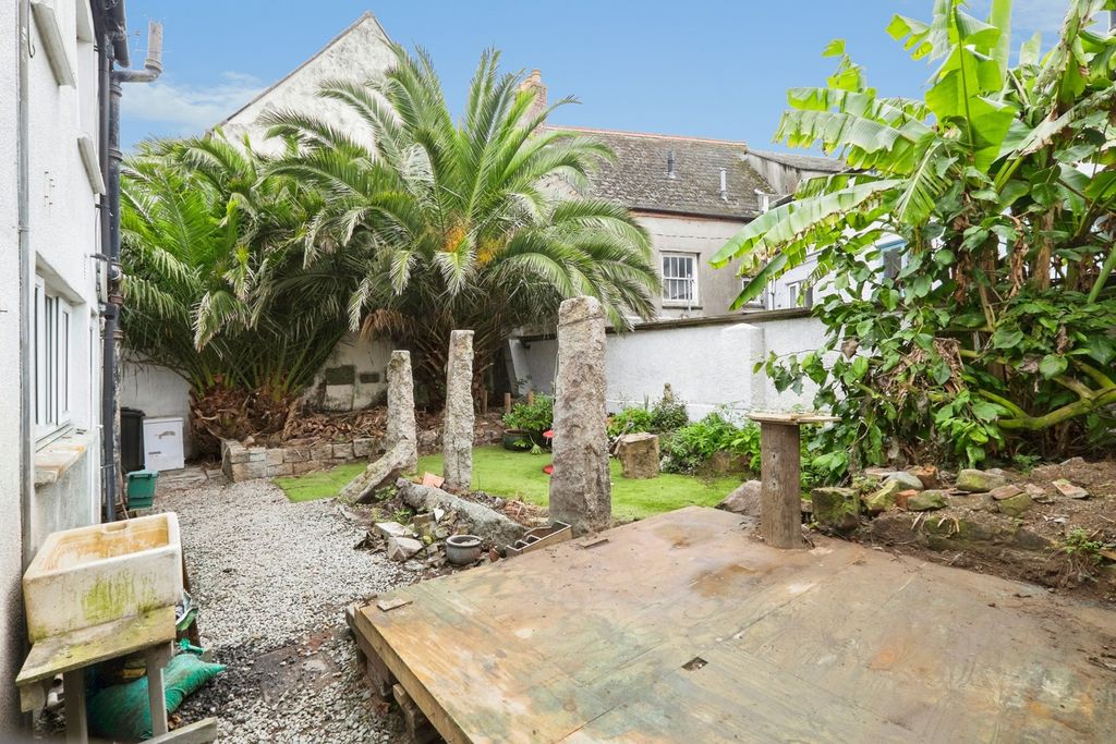 Property photo 2 of 18 Pbox-Img.Jpg