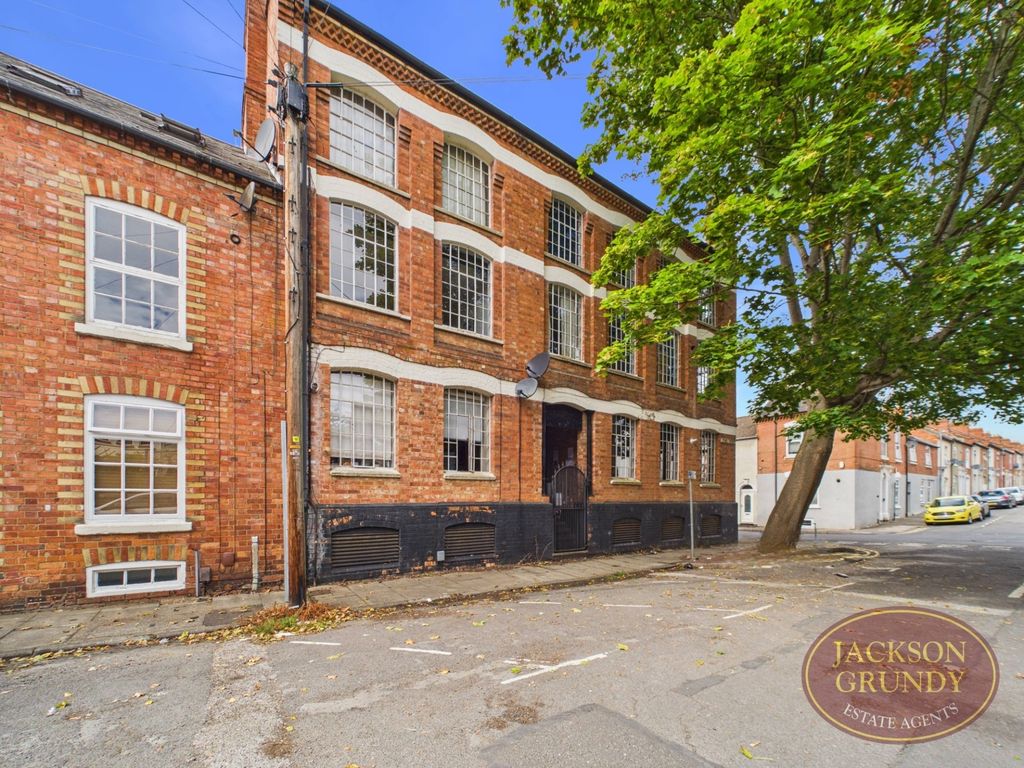 Property photo 1 of 12 Ethel Street