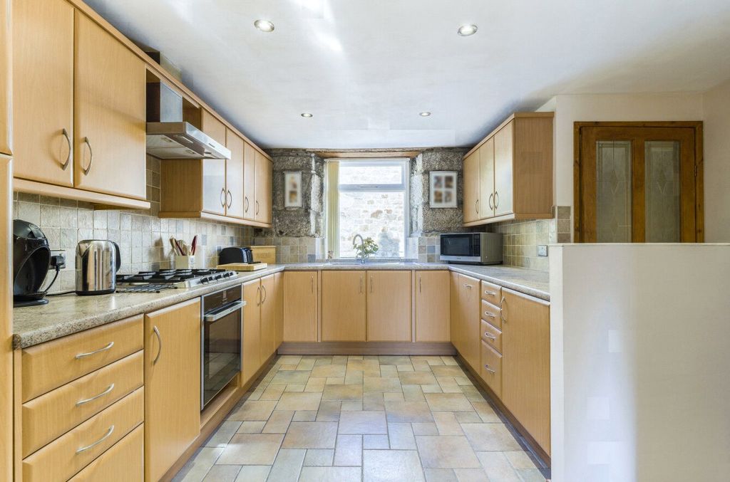 Property photo 2 of 9 Picture No. 02