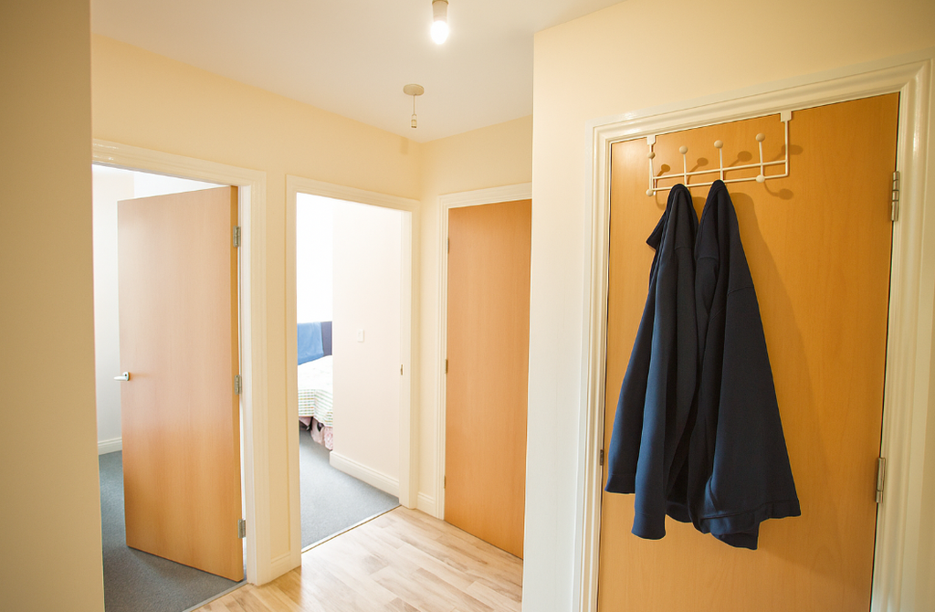 Property photo 3 of 7