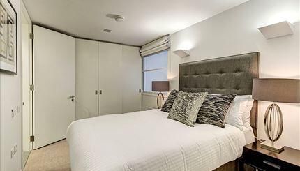 Property photo 3 of 9 Bedroom