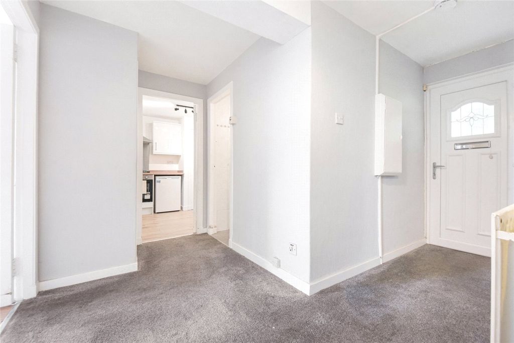 Property photo 2 of 14 Picture No. 05