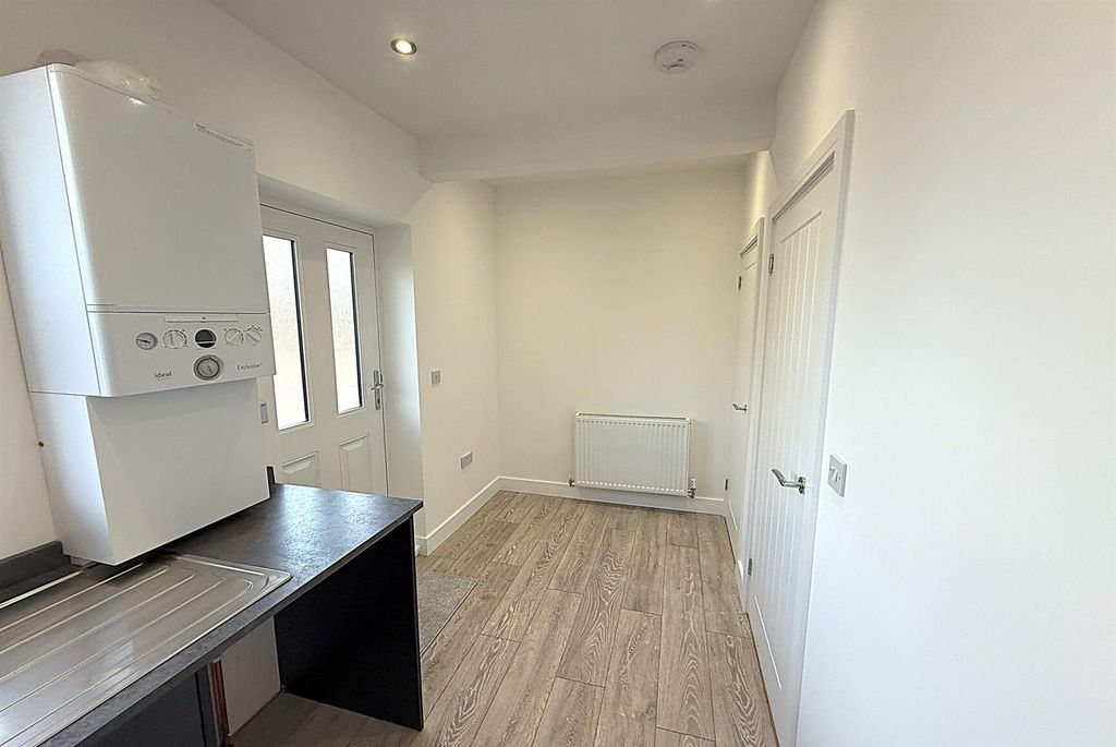 Property photo 3 of 11 Kitchen 2nd.Jpg